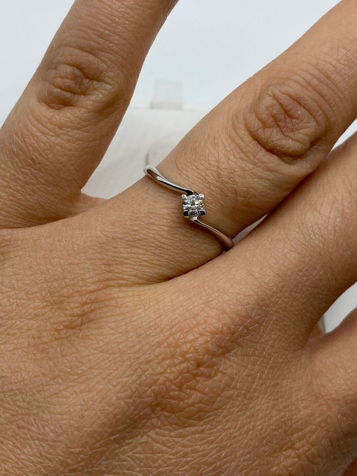 Anello Solitario Donna Miluna in Oro 18KT e Diamanti Ct. 0,10