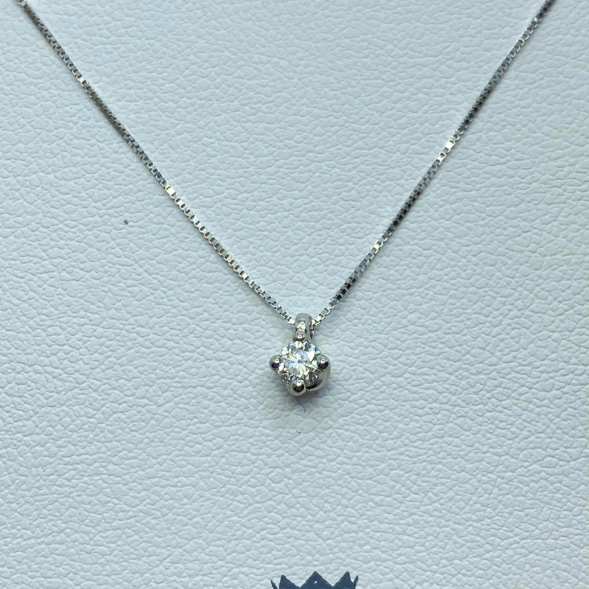Collana Punto Luce Donna Miluna in Oro 18KT e Diamanti Ct. 0,13