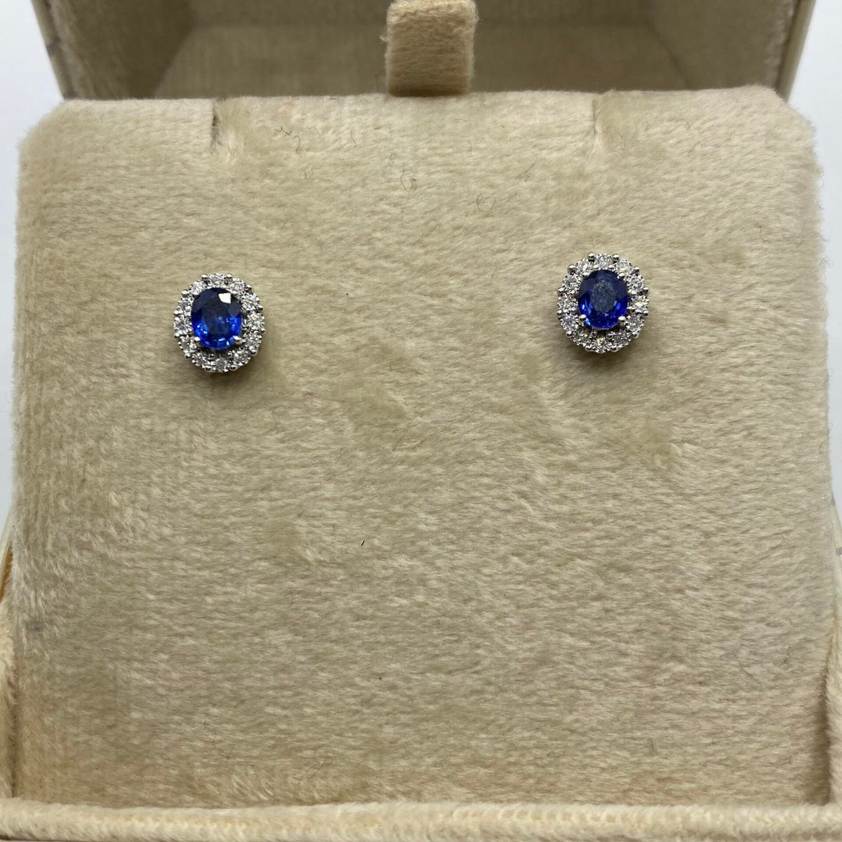Orecchini Donna Oro 18KT con Zaffiri Ct 0.90 e Diamanti