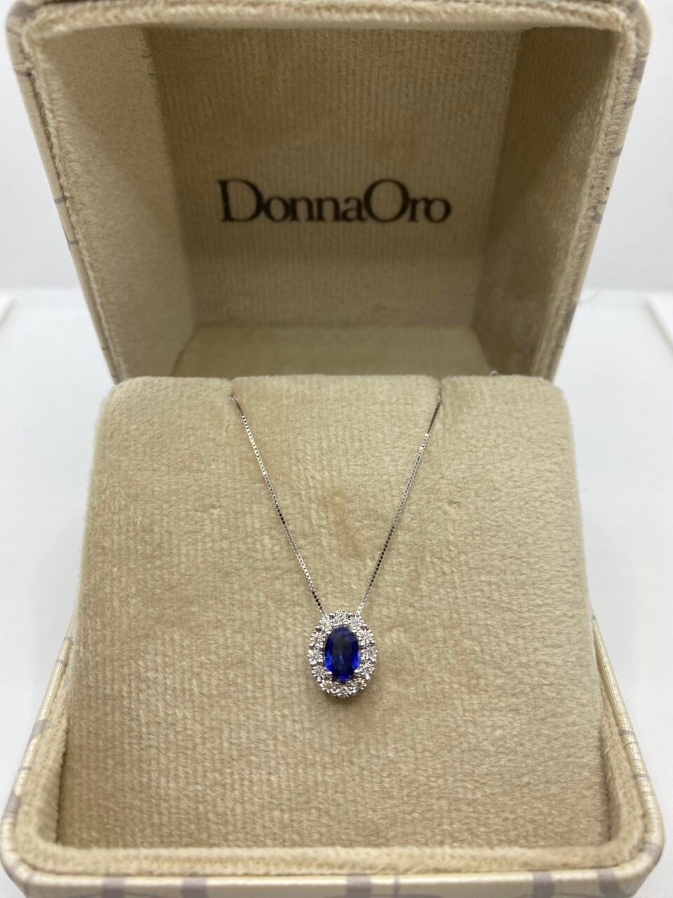 Collana Donna Oro 18KT con Zaffiro Ct 0.50 e Diamanti