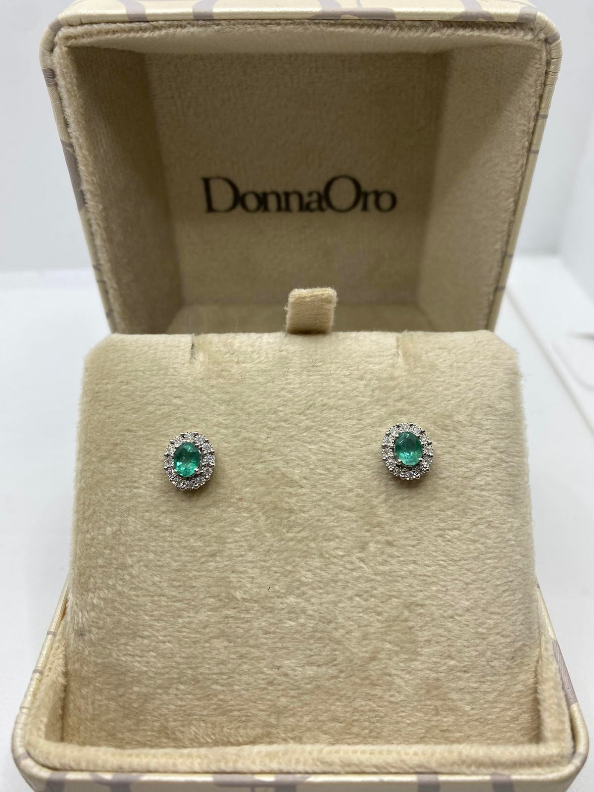 Orecchini Donna Oro 18KT con Smeraldi Ct 0.70 e Diamanti