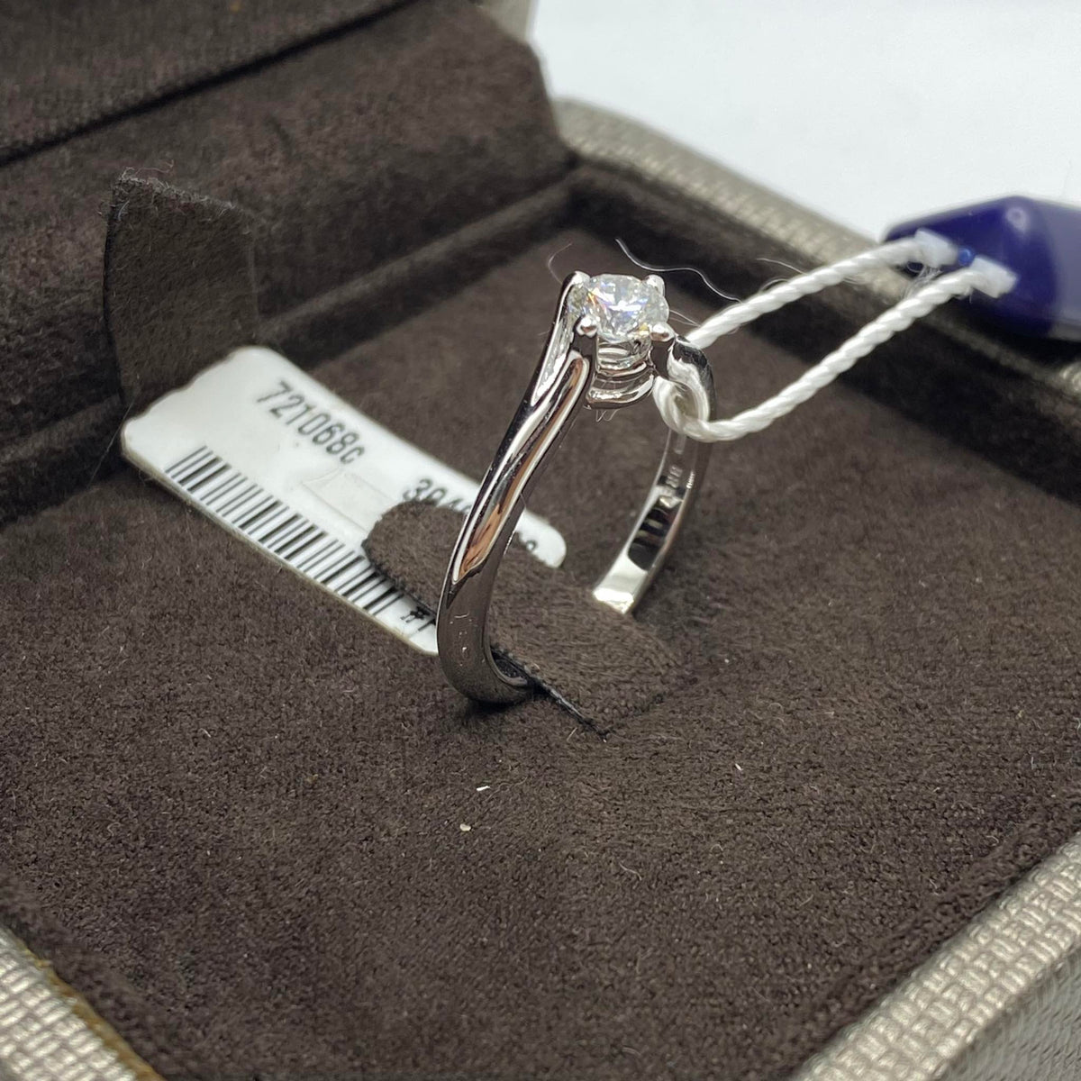 Anello Crivelli Solitario in Oro 18KT 18KT e Diamante Ct 0.41