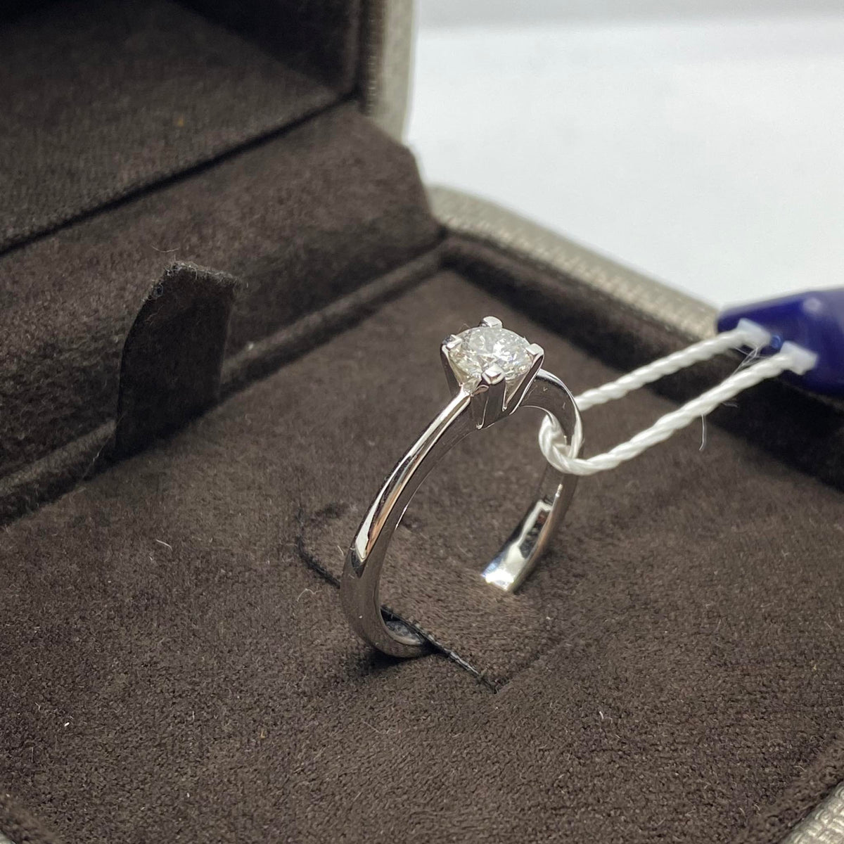 Anello Crivelli Solitario in Oro 18KT 18KT e Diamante Ct 0.50