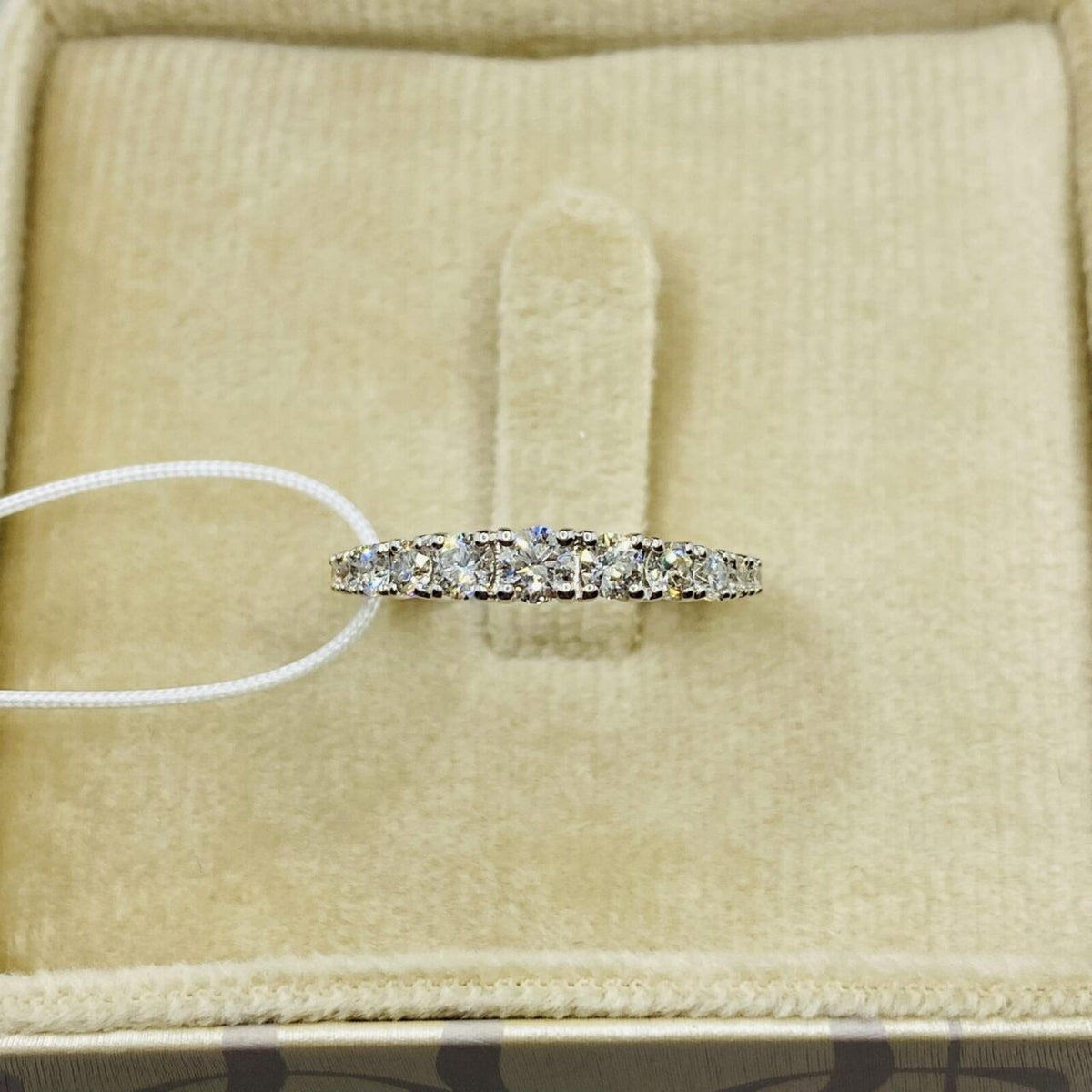 Anello Veretta a Scalare Donna Oro 18KT con Diamanti Ct. 0,82