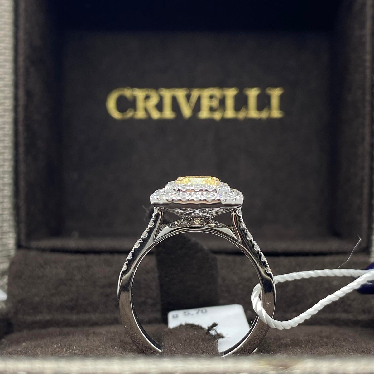Anello Crivelli in Oro 18KT 18KT con Diamante Fancy Gia Ct 1,14