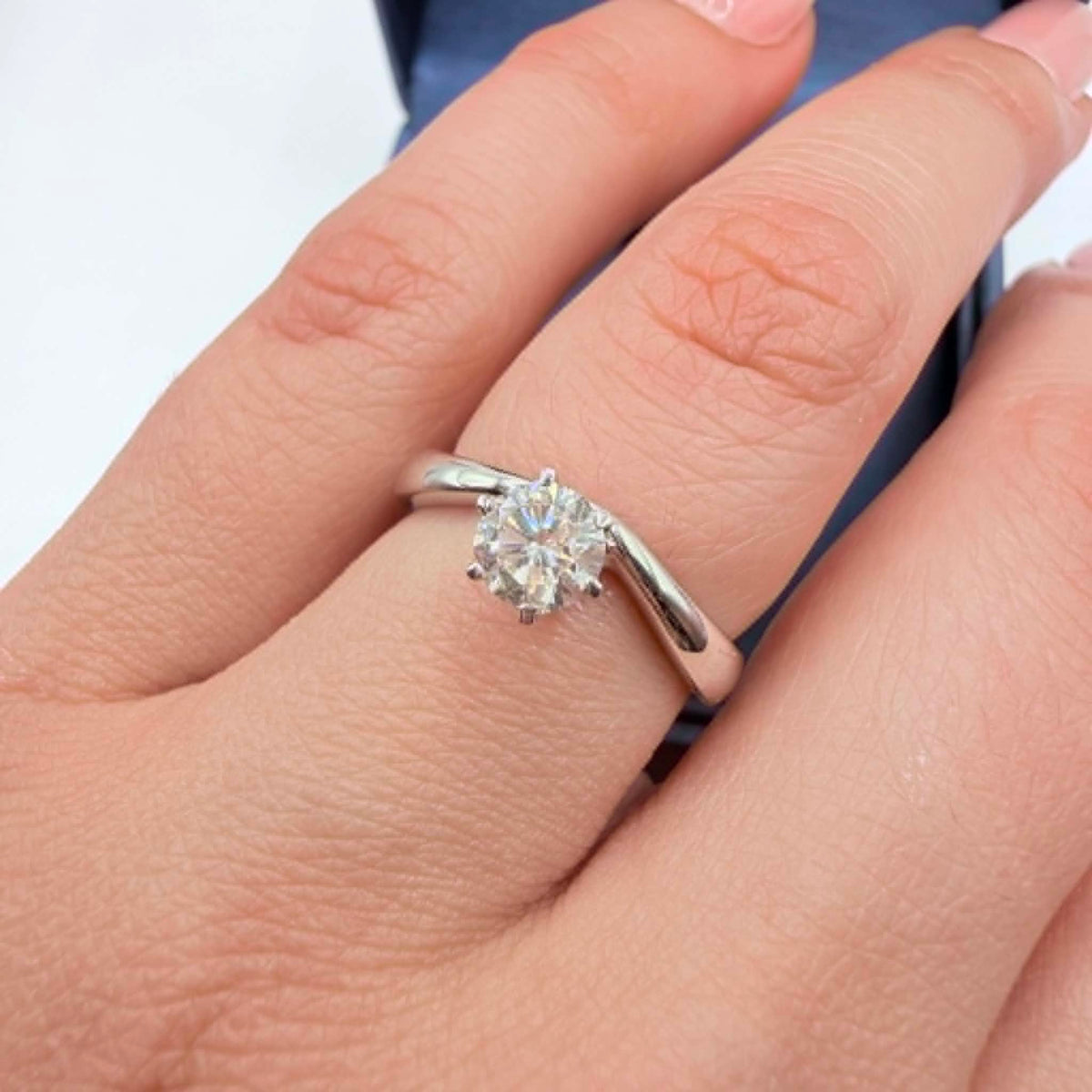 Anello Solitario Salvini in Oro 18KT 18KT e Diamante ct. 0,57