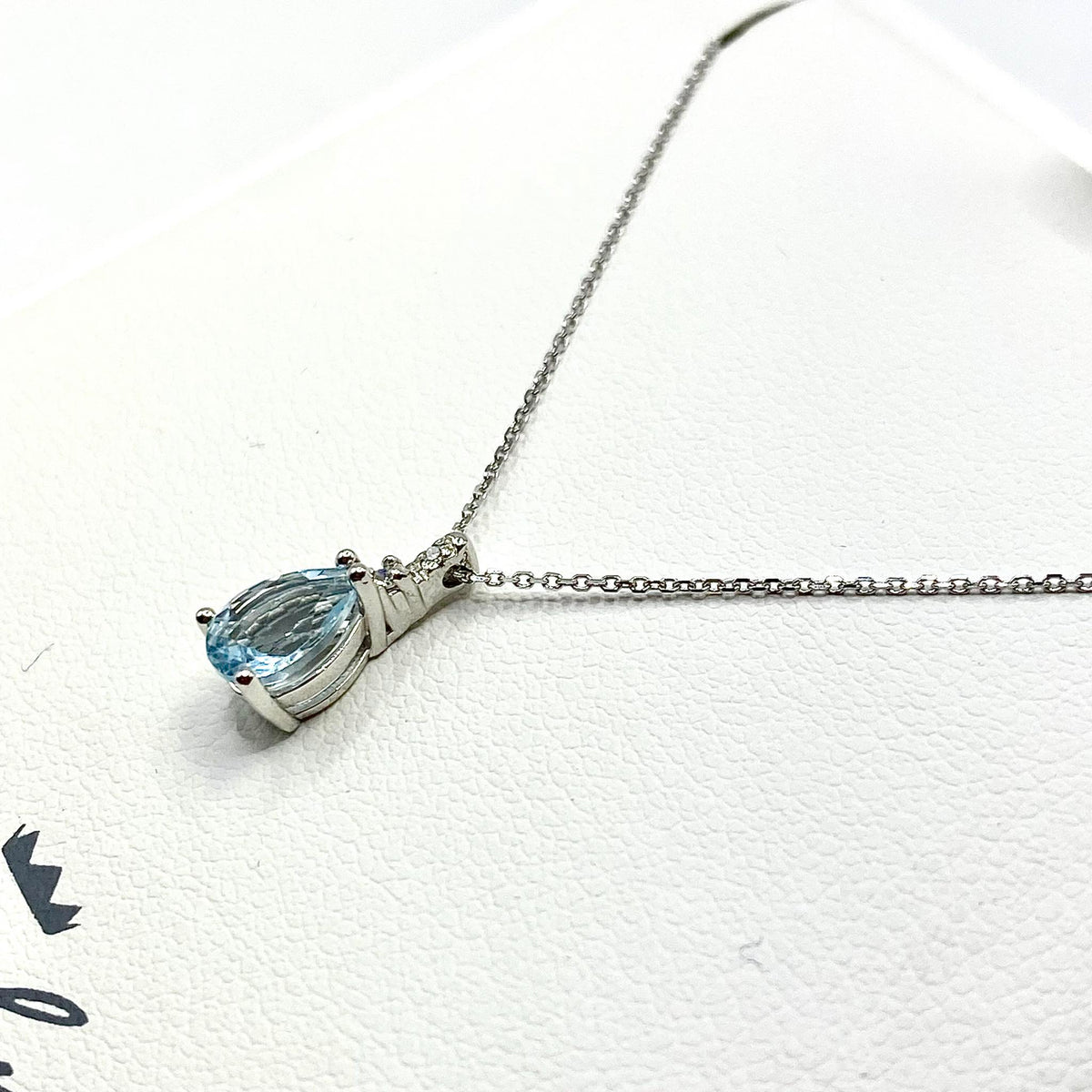 Collana Miluna in Oro 18KT 18KT con Diamanti e Acquamarina Ct. 0,58