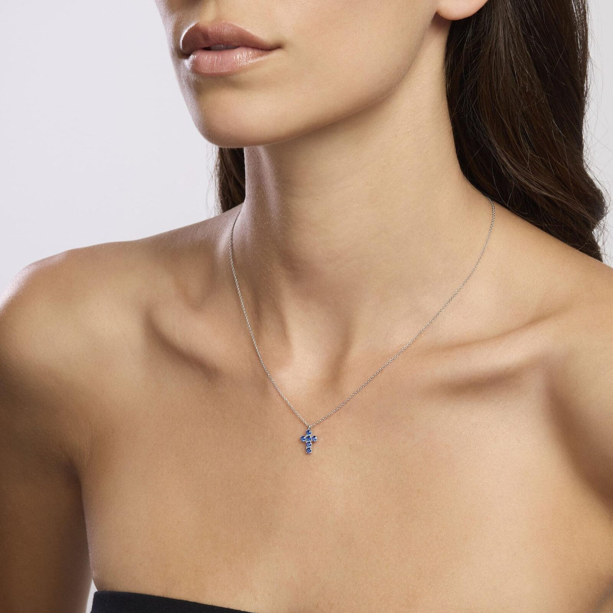 Collana con Croce Mabina in Argento con Zaffiri Sintetici
