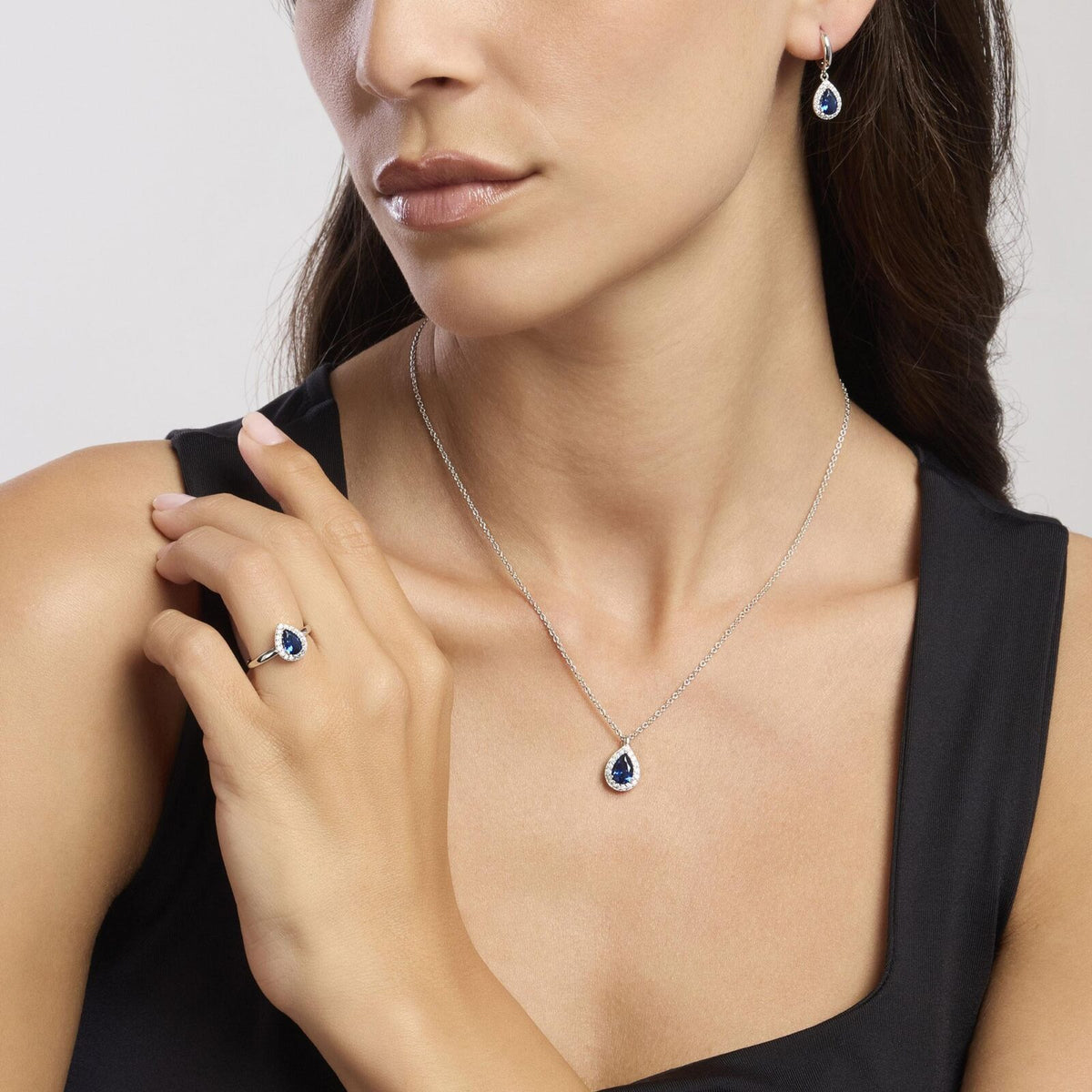 Collana Donna Mabina a Goccia in Argento con Zirconi