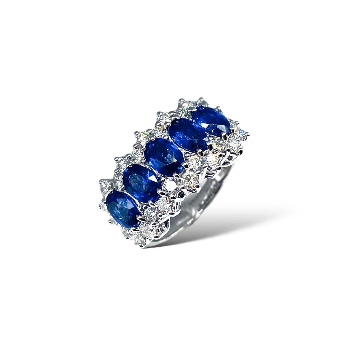 Anello Donna Crivelli con Zaffiri Ct 2.56 e Diamanti