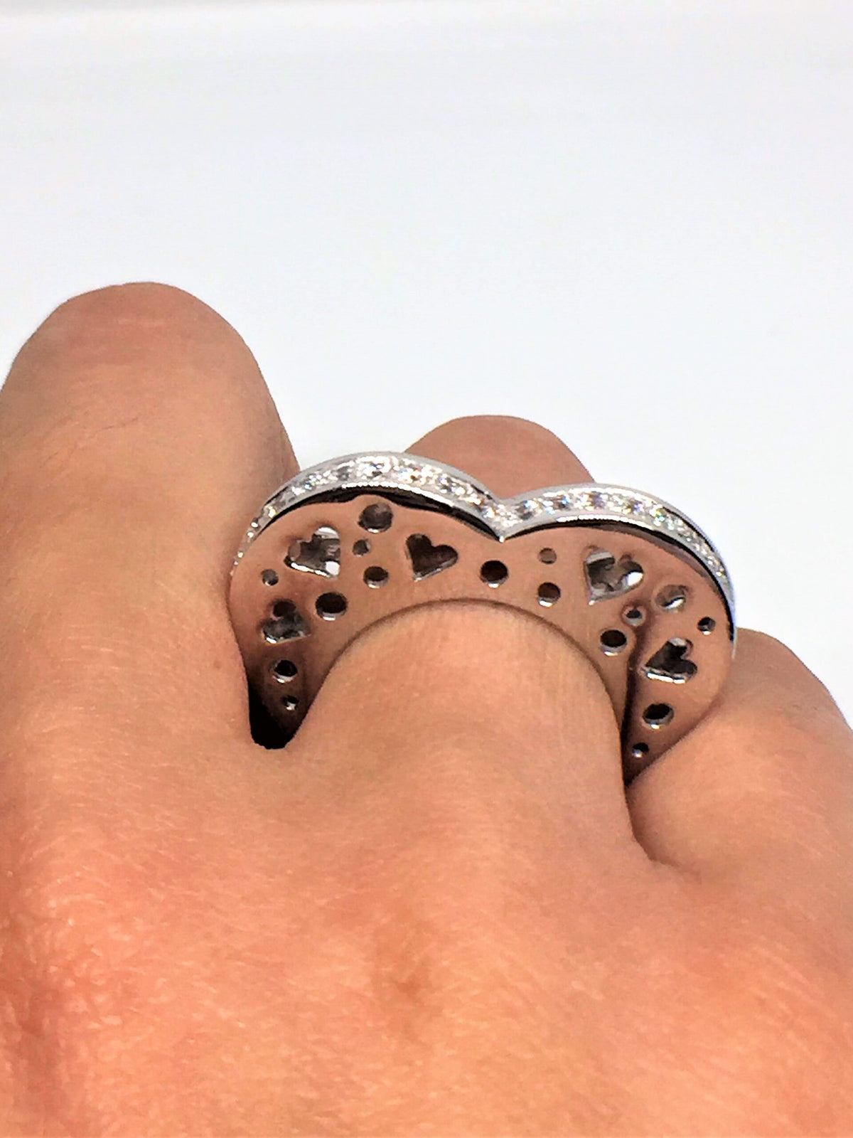Anello in Oro 18KT 18KT con zirconi a forma di cuore