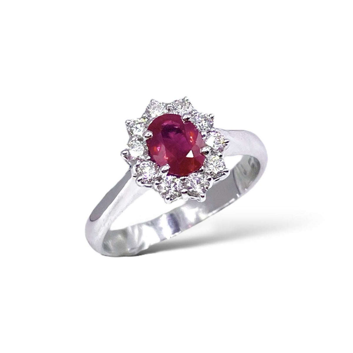 Anello Donna Crivelli con Rubino Ct 0.68 e Diamanti