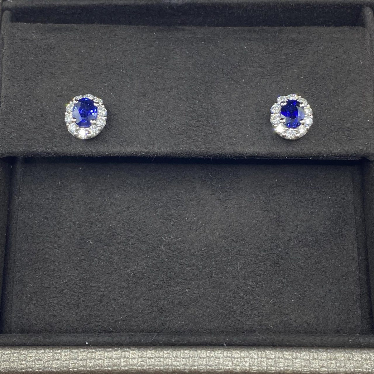 Orecchini Crivelli in Oro 18KT con Zaffiri Ct. 0,98 e Diamanti