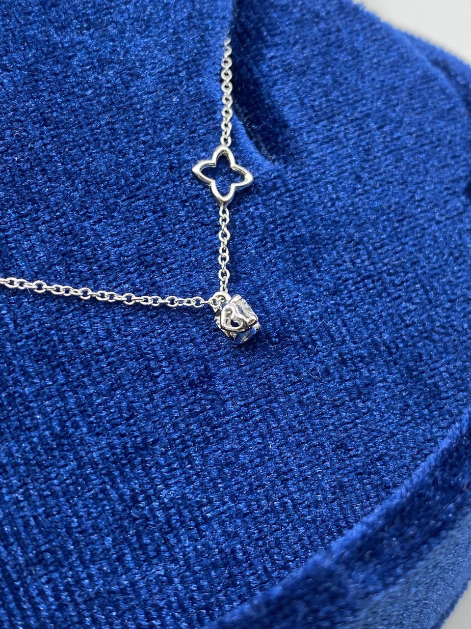 Collana Punto Luce Recarlo Anniversary in Oro 18KT 18KT e Diamante ct. 0,12