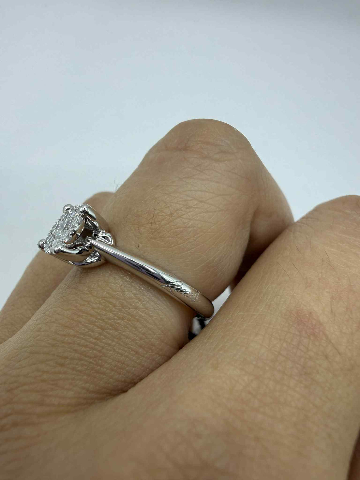 Anello Donna solitario Recarlo Nodo D'amore con Diamanti Ct. 0.30
