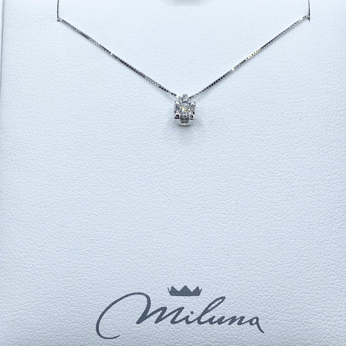 Collana Punto Luce Miluna in Oro 18KT 18KT con Diamante Ct. 0,10