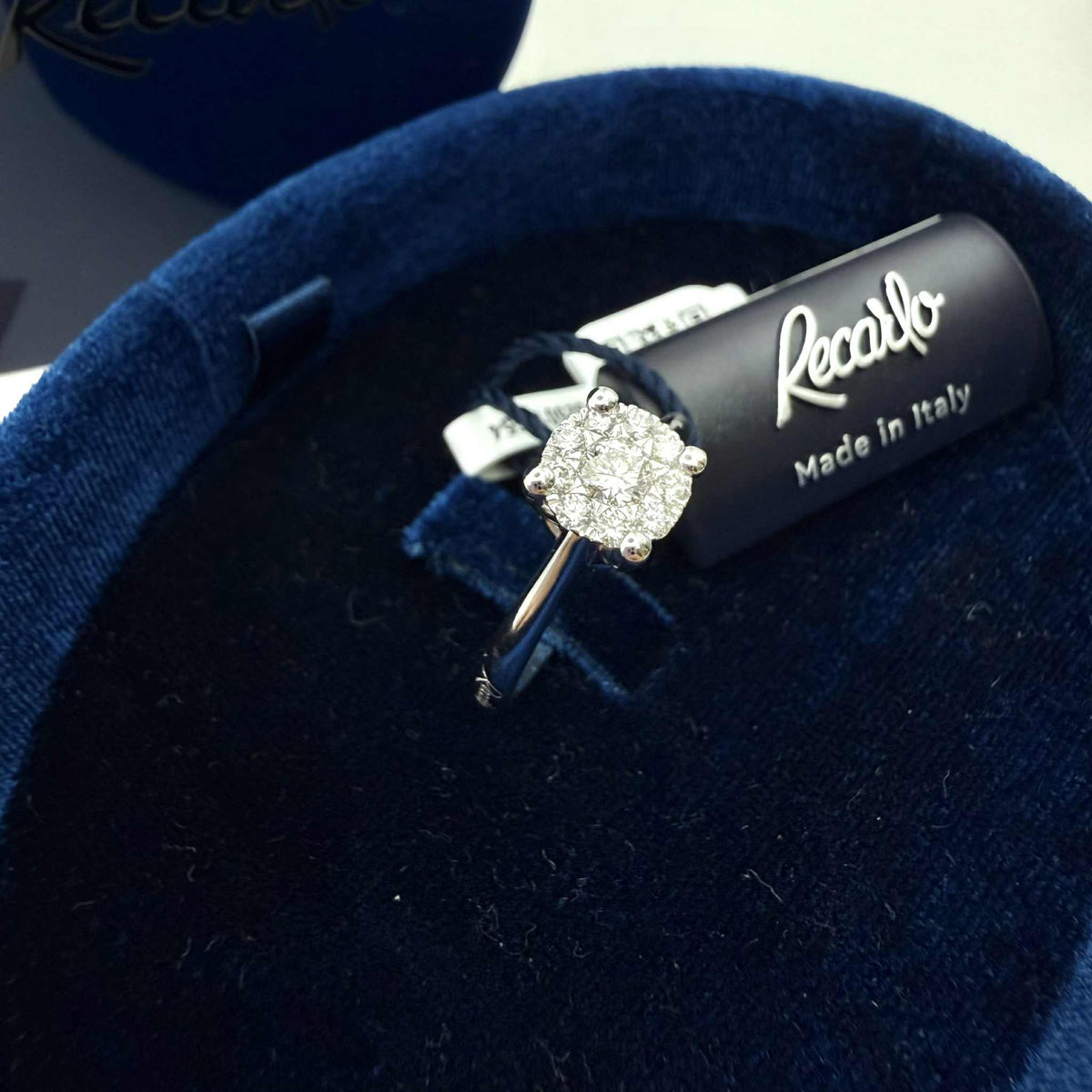 Anello Donna solitario Recarlo Nodo D'amore con Diamanti Ct. 0.39