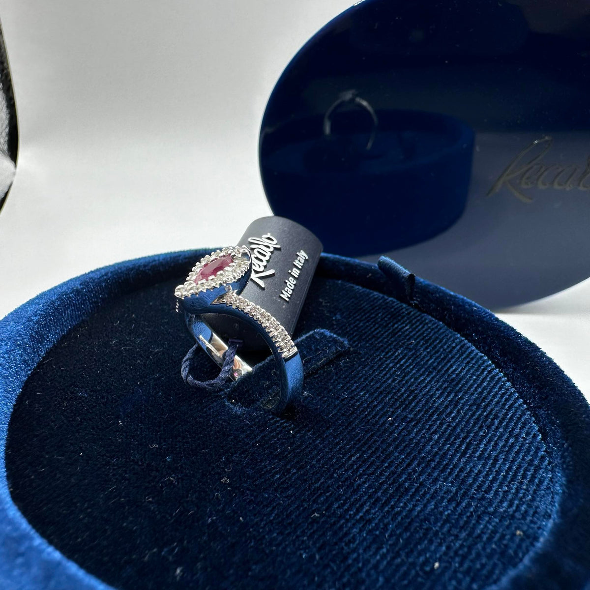 Anello Donna Recarlo con Rubino ct 0.29 e Diamanti