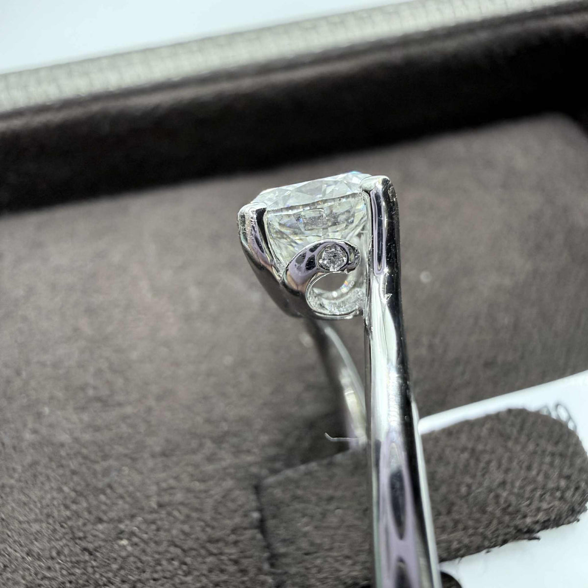 Anello Crivelli Solitario in Oro 18KT 18KT e Diamante GIA Ct 1.01