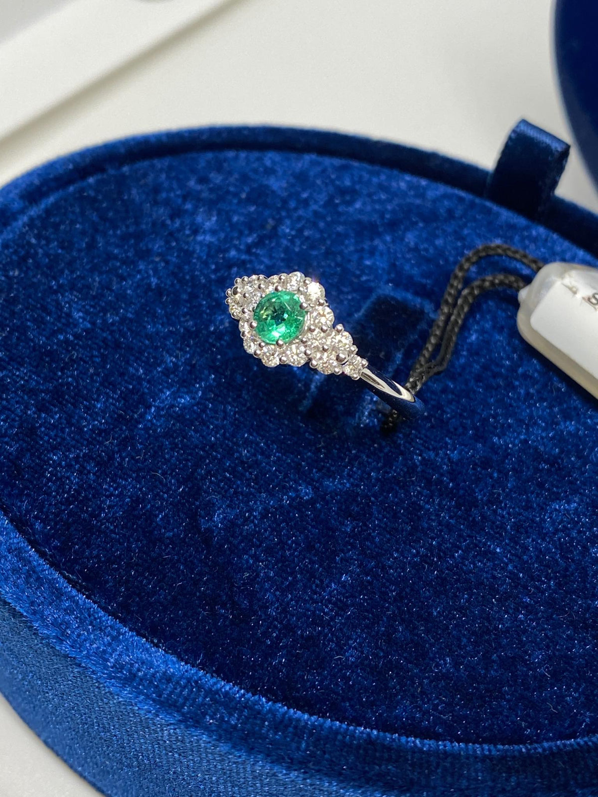 Anello Recarlo con Smeraldo Ct 0.36 e Diamanti