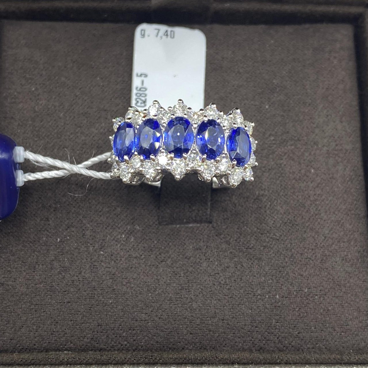 Anello Donna Crivelli con Zaffiri Ct 2.56 e Diamanti
