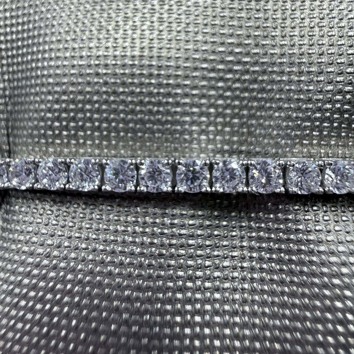 Bracciale Tennis in Oro 18KT 18KT e Zirconi Bianchi