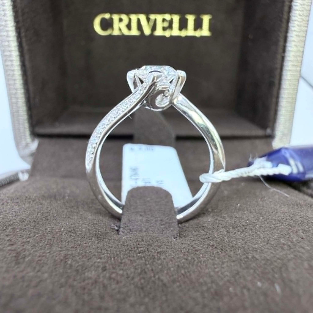 Anello Crivelli Solitario in Oro 18KT 18KT e Diamante GIA Ct 0.71