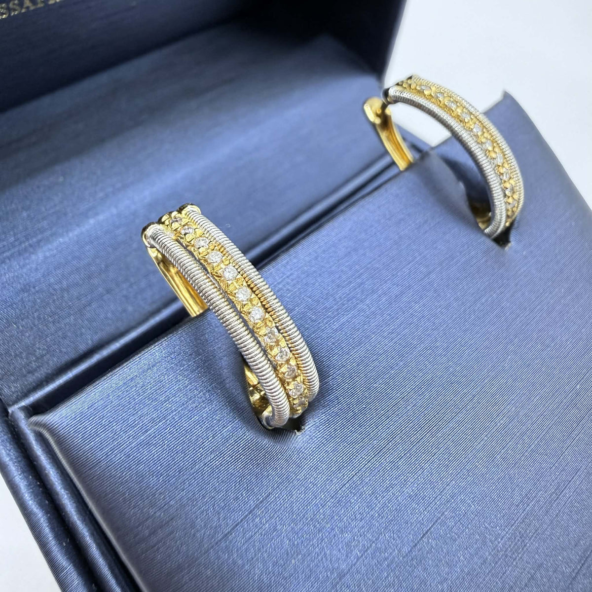 Orecchini a Cerchio Ovale Marco Bicego in Oro 18KT 18KT con Diamanti