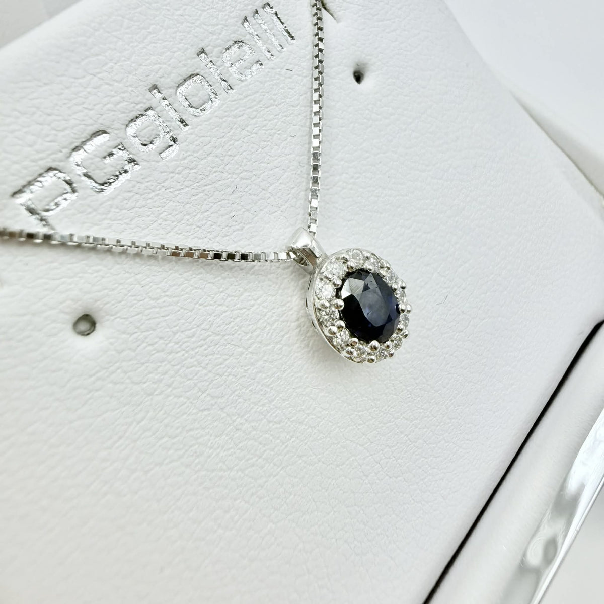 Collana Donna PG Gioielli con Zaffiro ct. 0,47 e Diamanti