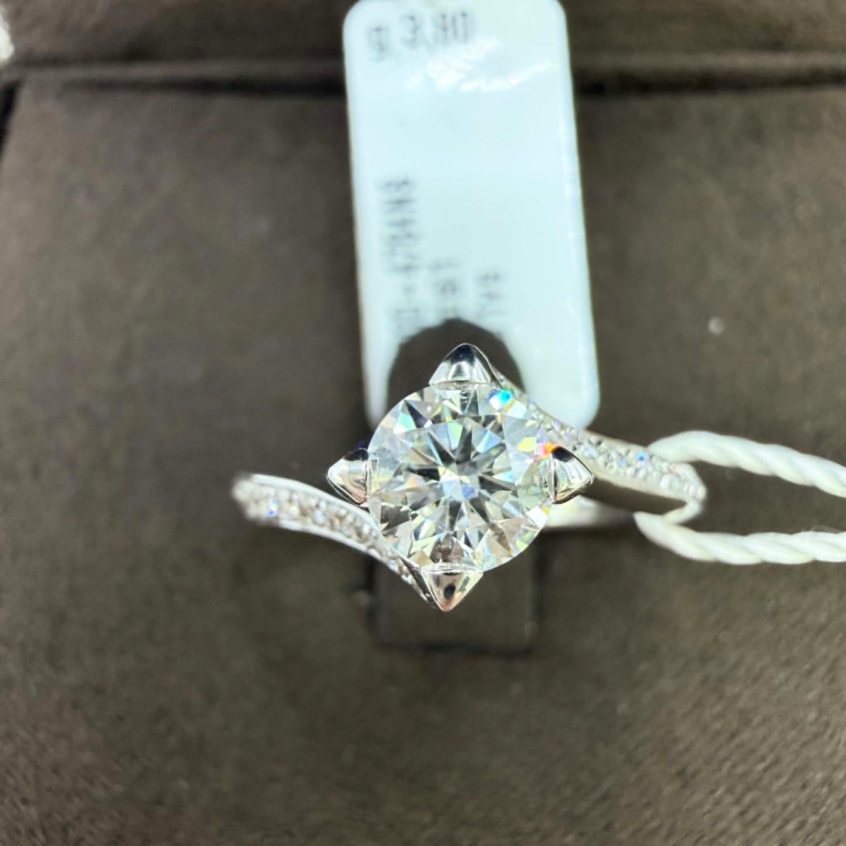 Anello Crivelli Solitario in Oro 18KT 18KT e Diamante GIA Ct 0.71
