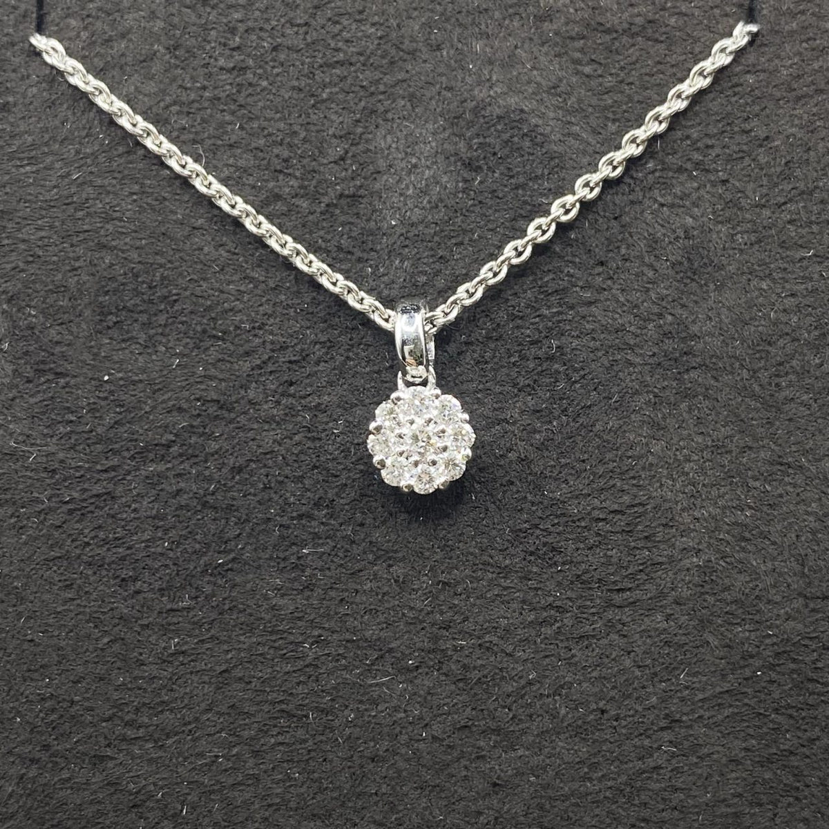 Collana Punto Luce Pavè Crivelli in Oro 18KT 18KT e Diamanti Ct. 0,13