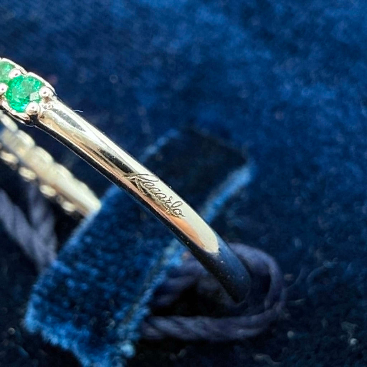 Anello Veretta Donna Recarlo con Smeraldi Ct.0.34