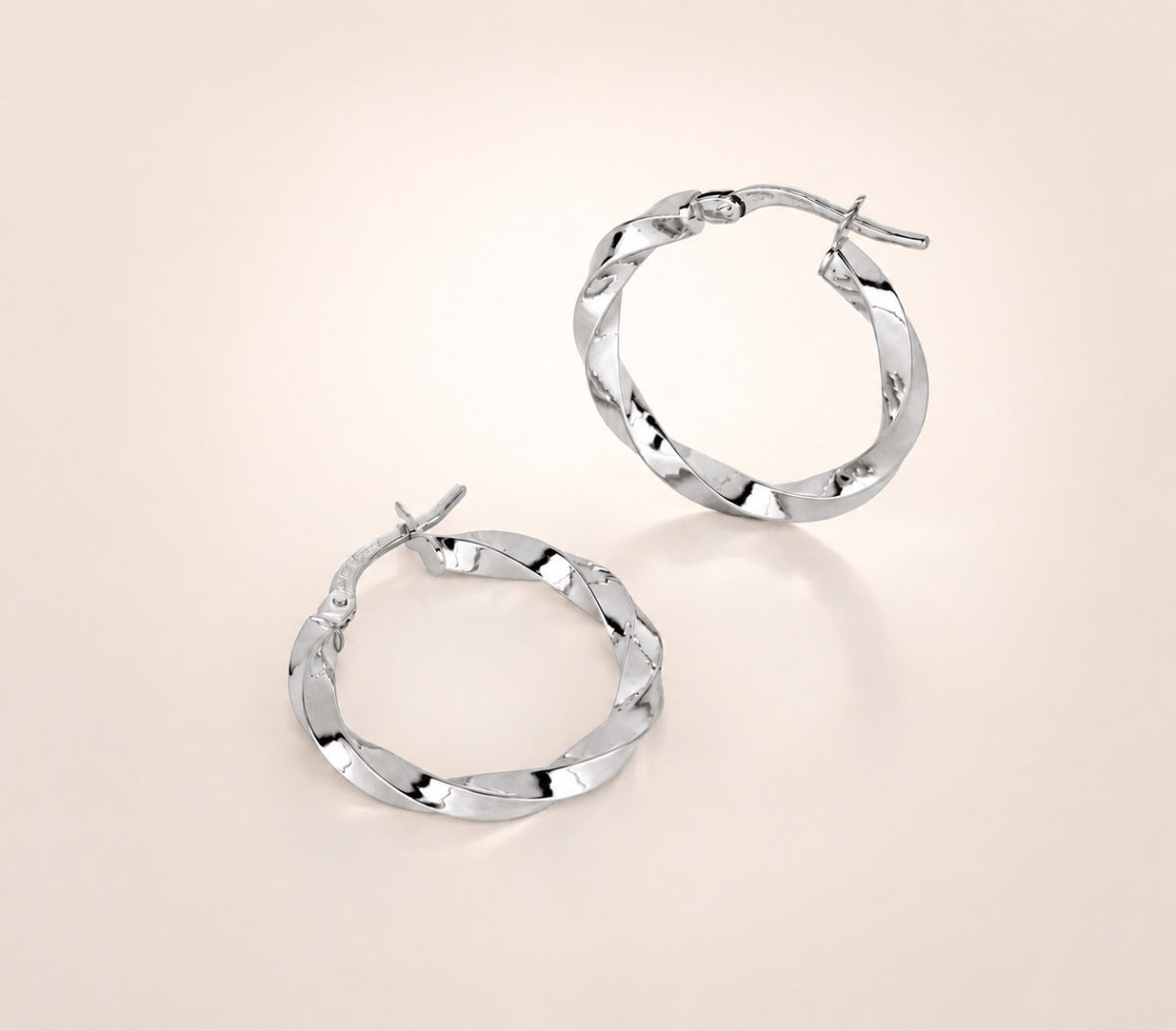 Orecchini a Cerchio 15mm iGold in oro Bianco 9KT