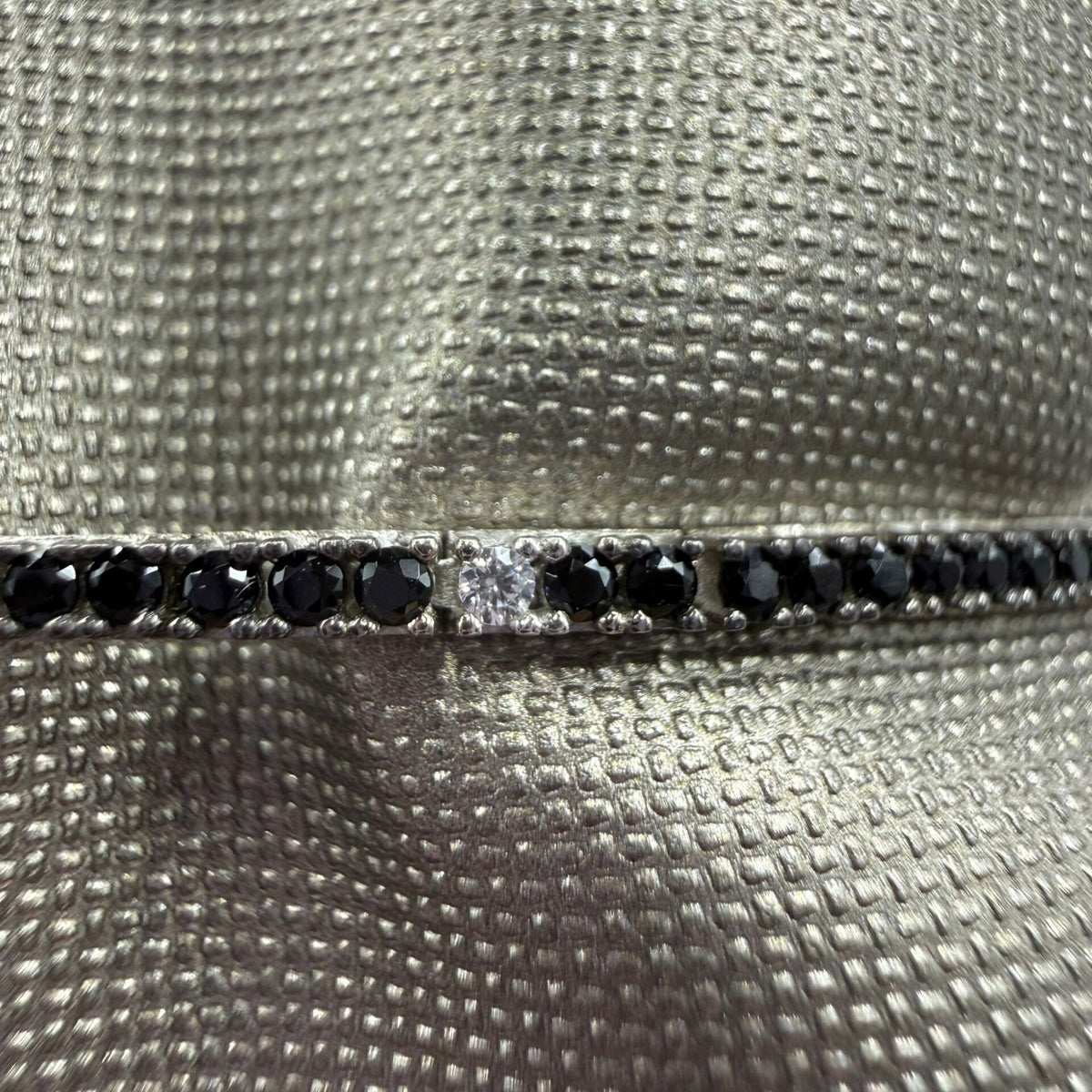 Bracciale Tennis in Oro 18KT 18KT e Zirconi Neri e Bianchi