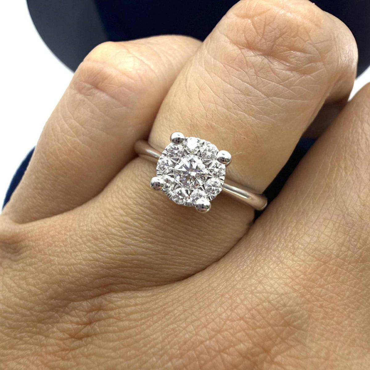 Anello Donna solitario Recarlo Nodo D'amore con Diamanti Ct. 0.39