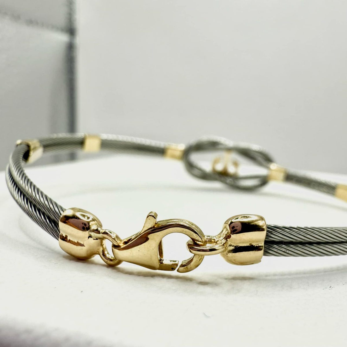 Bracciale da Uomo Semirigido in Acciaio e Oro 18KT 18KT