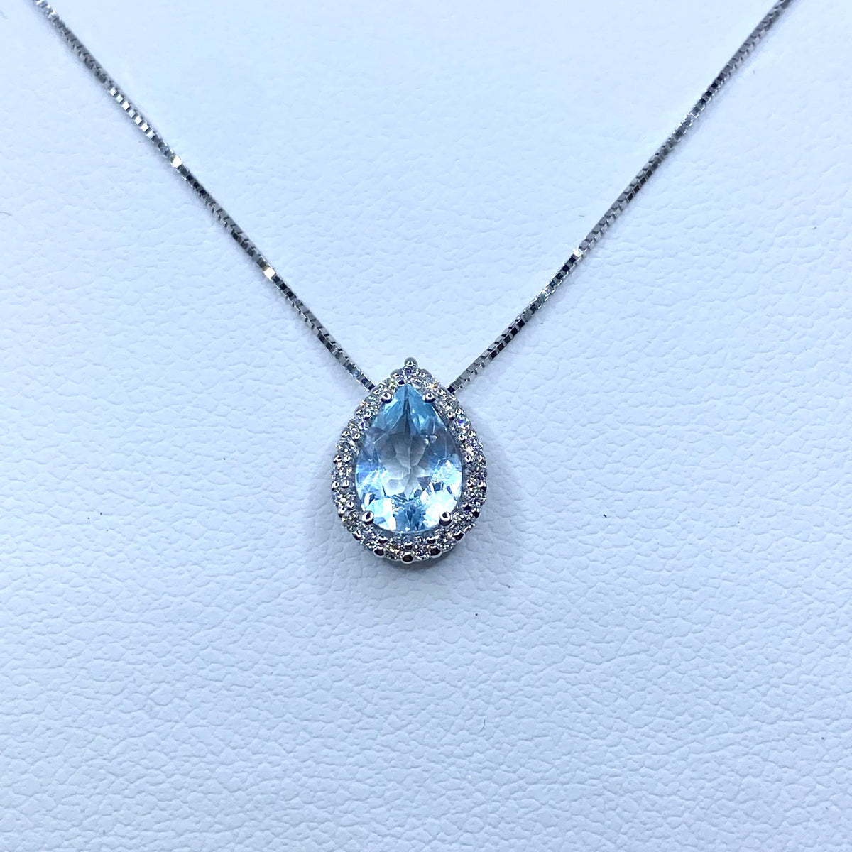 Collana Miluna in Oro 18KT 18KT con Diamanti e Acquamarina Ct. 0,58