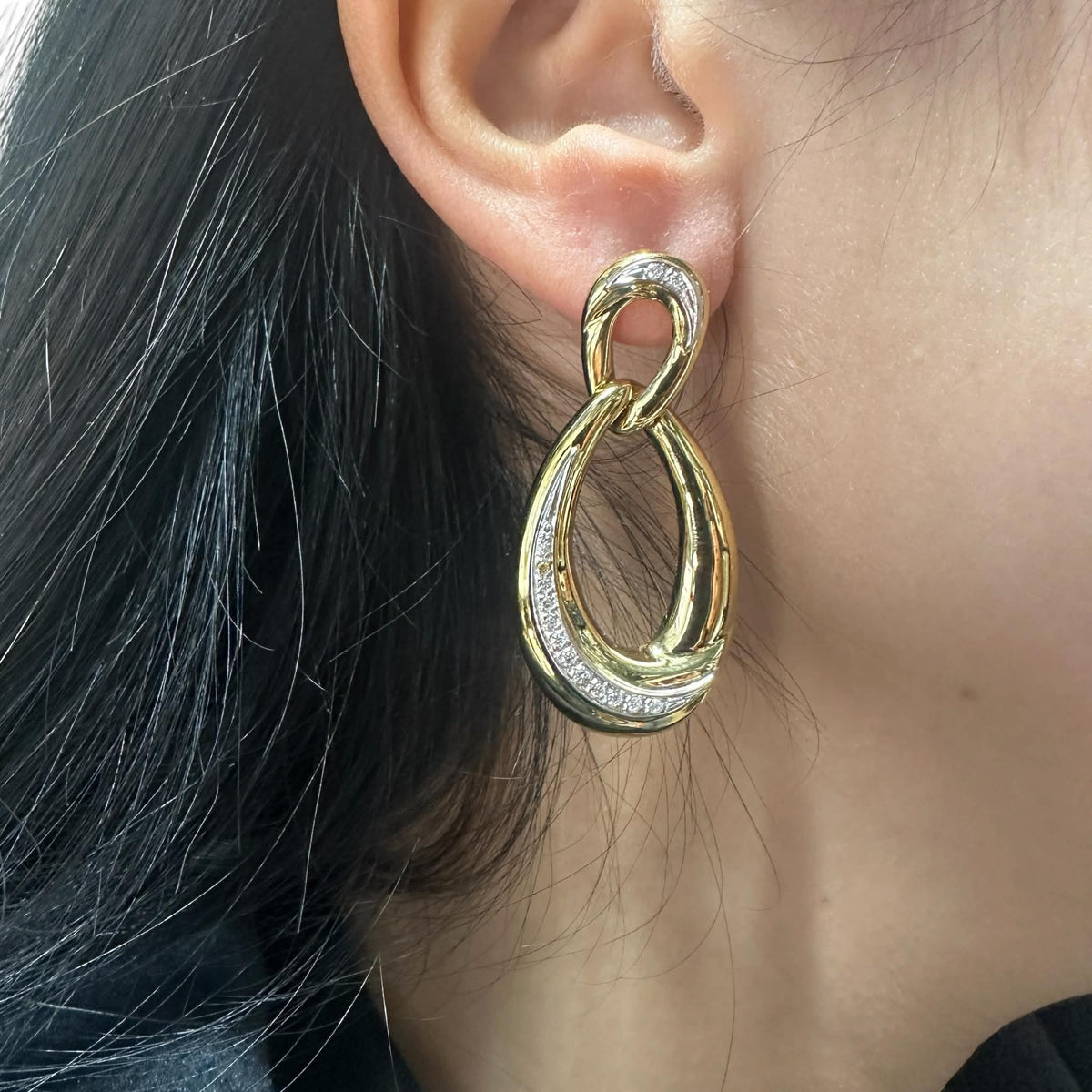 Orecchini Raima Pendenti in Oro 18KT 18KT con Diamanti