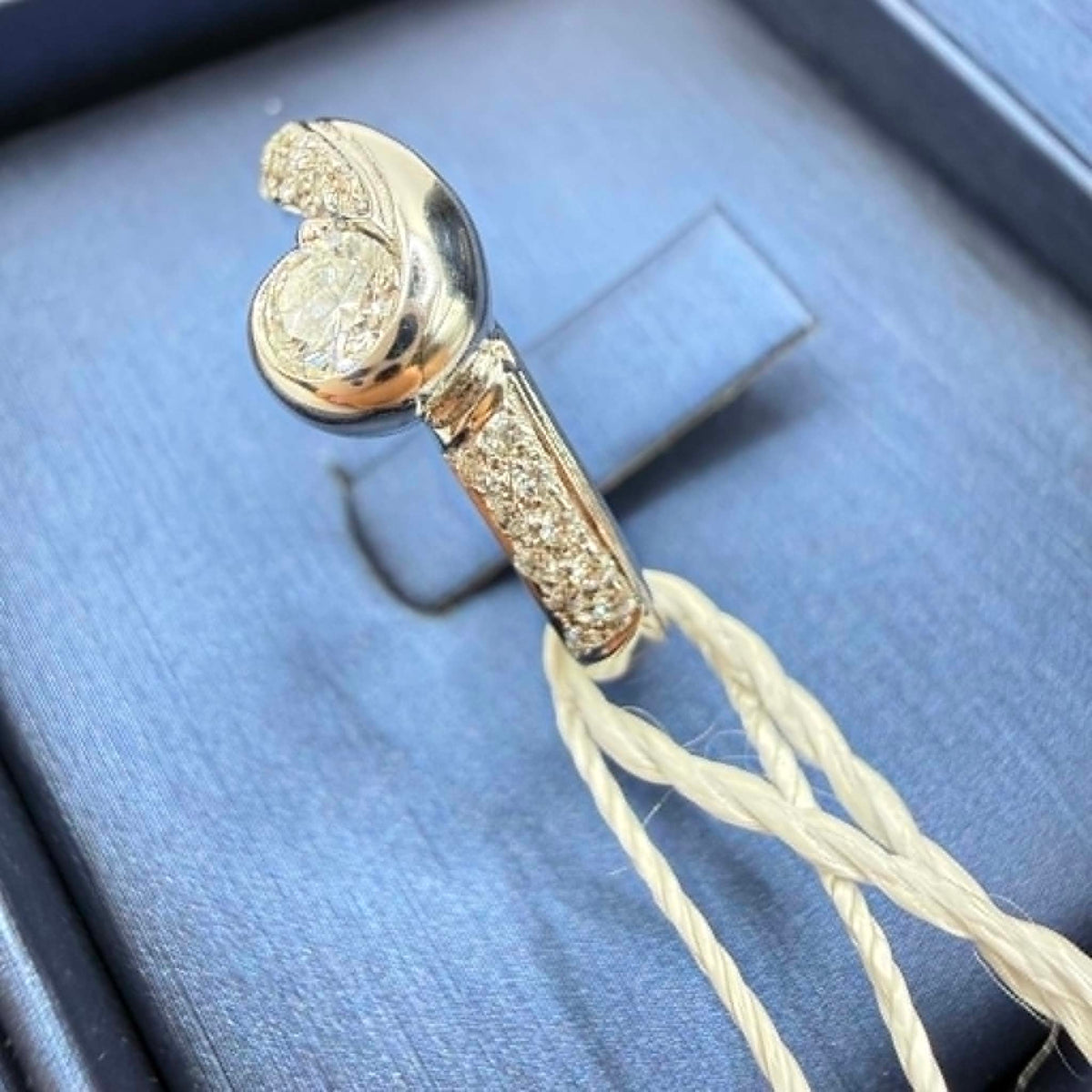 Anello Solitario Salvini in Oro 18KT 18KT e Diamante ct. 0,24