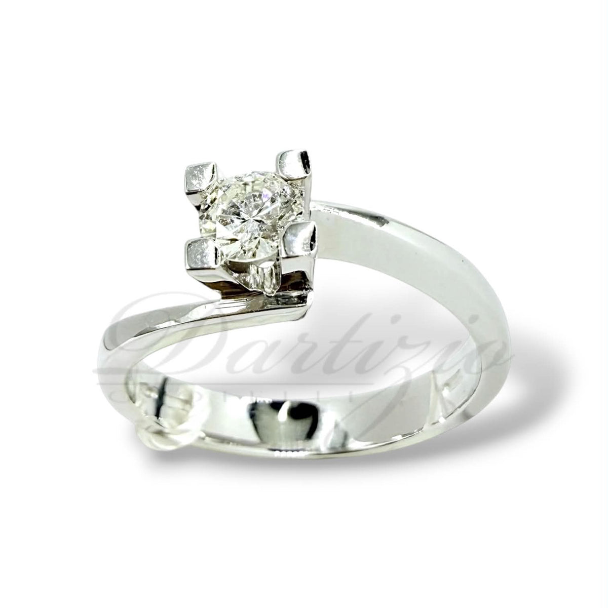 Anello Solitario in Oro 18KT 18KT e Diamante Ct. 0,30 G-VVS